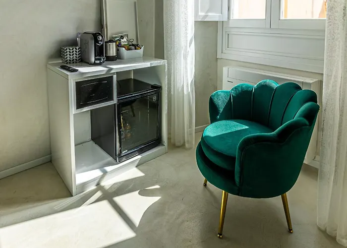 Flower 3* 卡利亚里