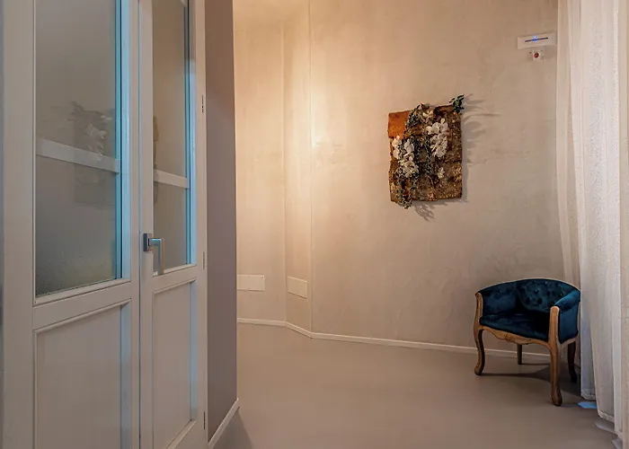 Flower 3* 卡利亚里